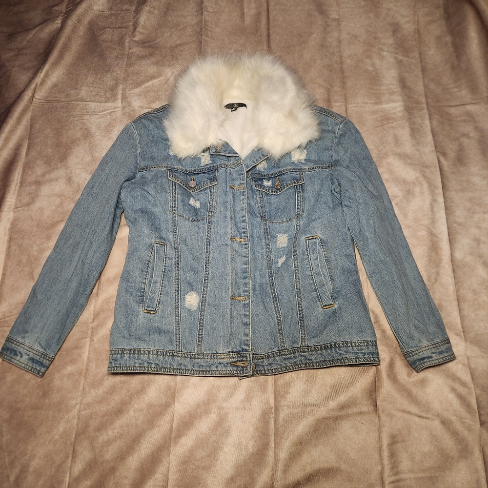 Missguided Faux Fur Collar Denim Jacket